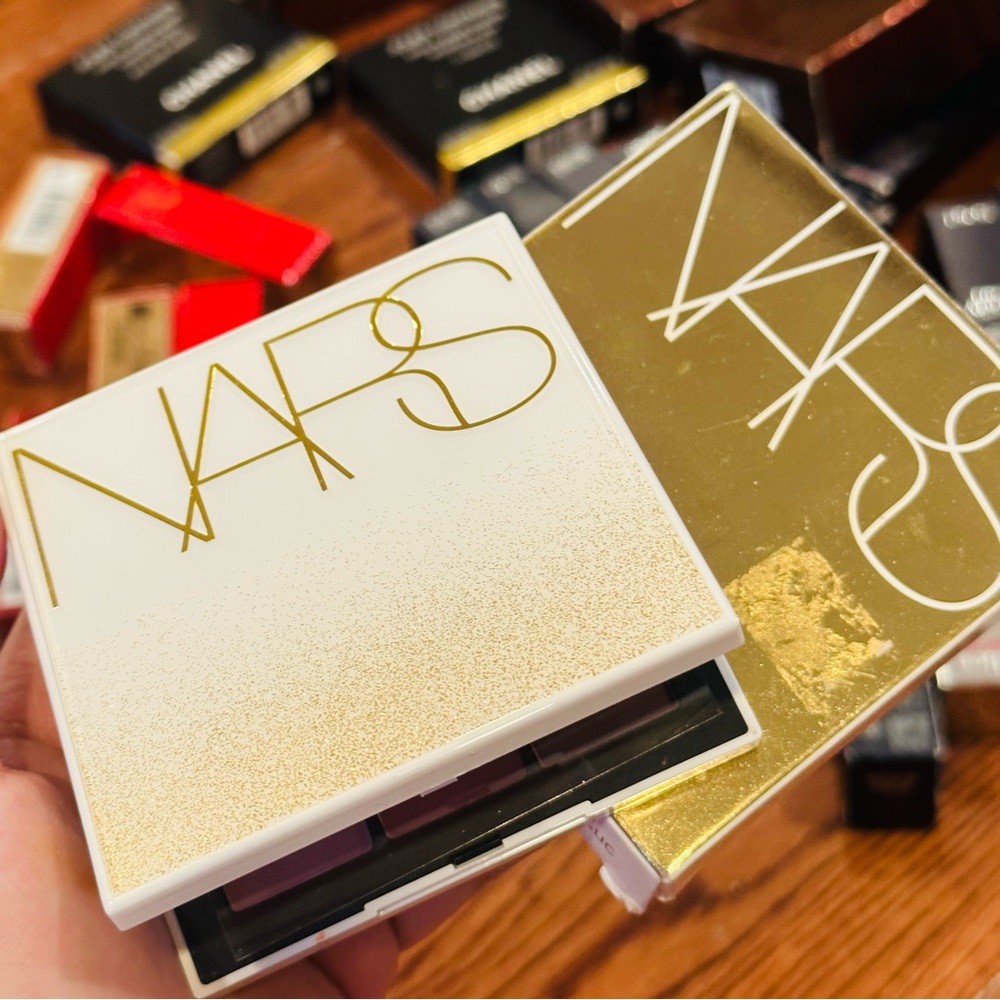 NARS - Picture 2 of 2